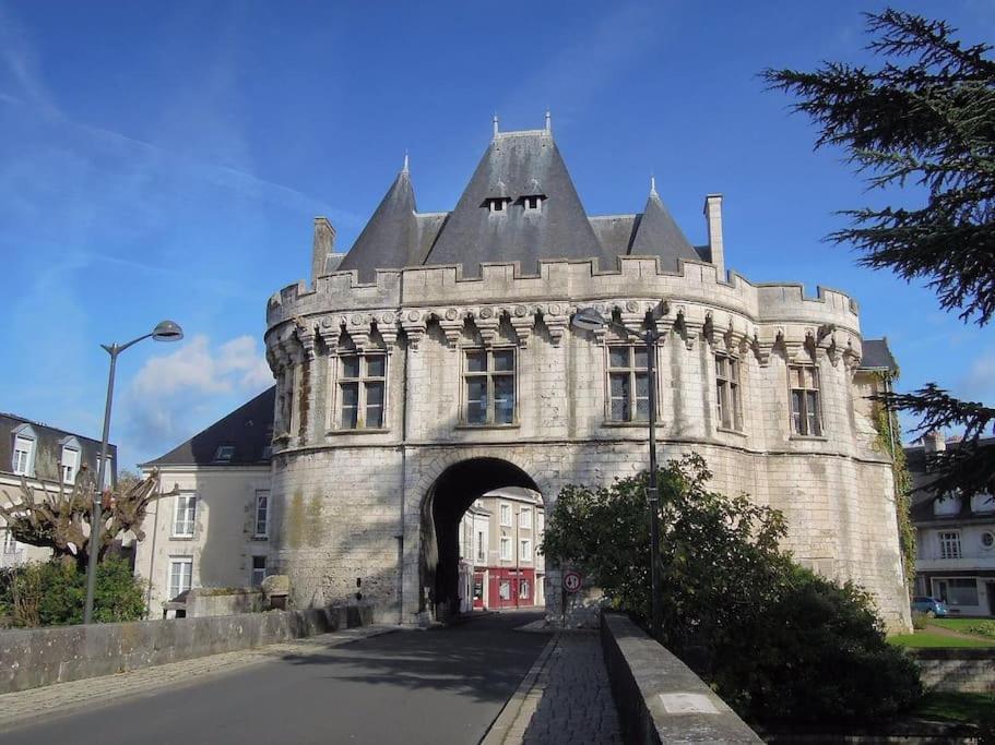 Troglodyte Les Iris Hébergement de vacances Villiers-sur-Loir