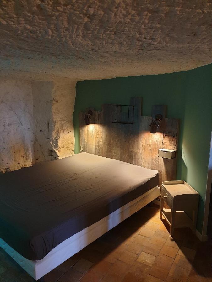 Troglodyte Les Iris Hébergement de vacances
